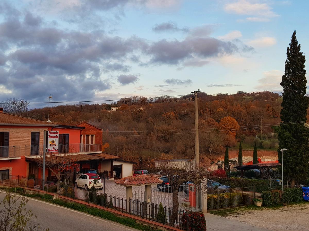 La Taverna Morcone Esterno foto