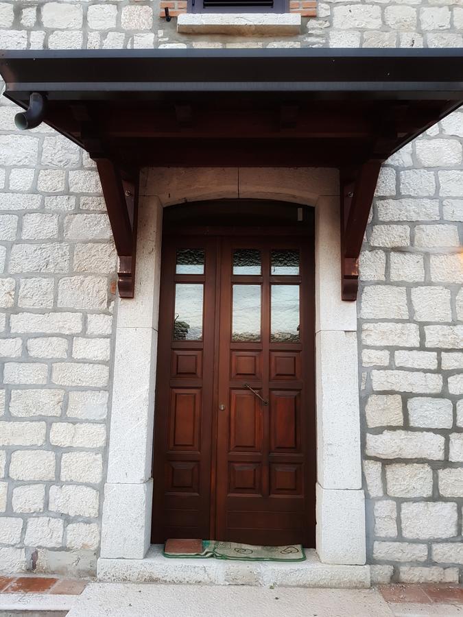 La Taverna Morcone Esterno foto